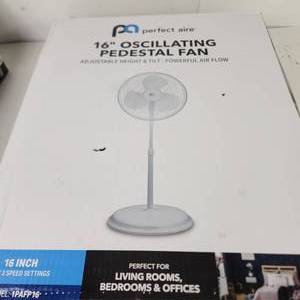 Perfect Aire 16 Oscillating Pedestal Fan Adjustable Height & Tilt 3 Speeds