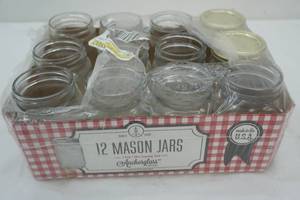lot 55 image: 12 Mason jars, some with lids