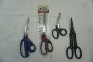 lot 74 image: tin snip and other scissors