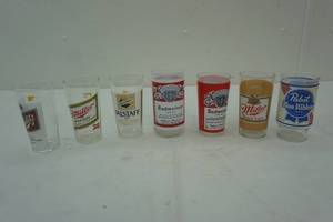 lot 94 image: Beer glass set, PBR, Miller, Bud