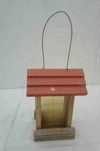 lot 98 image: Bird feeder, 12 tall
