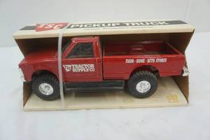 lot 101 image: TSC pickup truck, die cast