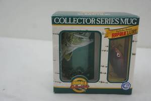 lot 110 image: Rapala mug and lure set