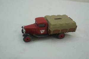 lot 128 image: Ertl 1930 Chevrolet Truck. Coin Bank.