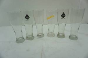 lot 223 image: pilsner glass collection