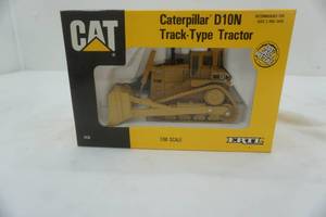 lot 225 image: Ertl Caterpillar D10 Track-Type Tractor. 150 scale.