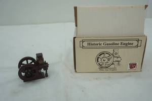 lot 232 image: Tractor Supply Co. Historic Gasoline Engine