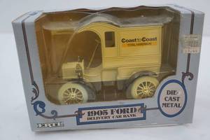 lot 238 image: Ertl 1905 Ford Delivery Car Bank.