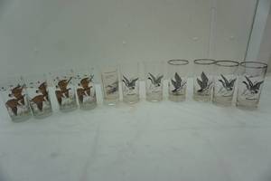lot 279 image: Vintage goose glasses