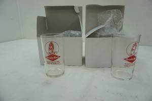 lot 303 image: Grain Belt Water Glass Tall x2