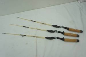 lot 330 image: ice fishing rods