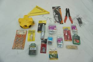 lot 368 image: hardware supply lot