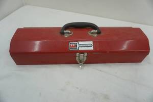 lot 376 image: Waterloo Industries Inc. Tool Box.