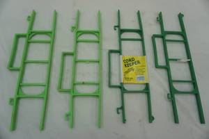lot 389 image: cord keepers