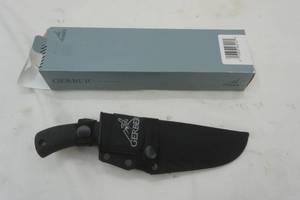 lot 403 image: Gerber Gator Knife and sheath
