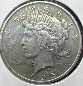 1925 Silver Peace Dollar XF
