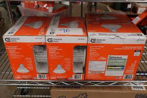 lot 337 image: 4 Commercial Electric 6 Recessed LED Light Kits