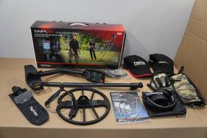 lot 5 image: Nokta Simplex New Generation Metal Detector