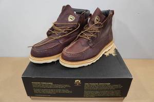lot 14 image: Irish Setter Ashby Mens 6 Work Boots -Size 12