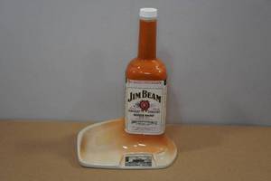 lot 29 image: Vintage 1988 Jim Beam Whiskey Decanter