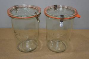 lot 118 image: 2 Weck 34L Mold Canning Jars