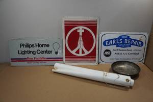 lot 245 image: Vintage Advertising Signs and Tray