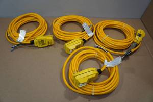 lot 274 image: 4 Replacement GFI Electrical Cords