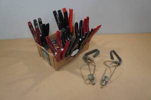 lot 282 image: Assorted Clamps