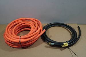 lot 287 image: Hose Sections