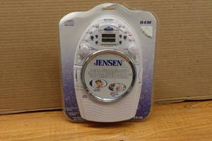 lot 346 image: Jensen AMFM Stereo Shower CD Alarm Clock Radio with Mirror