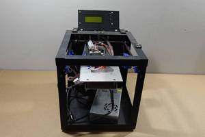 lot 350 image: 3D Printer Housing with Components