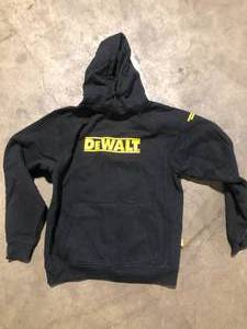 Mens Large Sweatshirt Hoodie Size L Customer Returns See Pictures