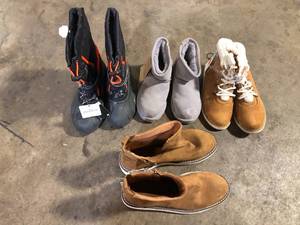 Lot of Assorted Shoes Various Models and Sizes Customer Returns See Pictures