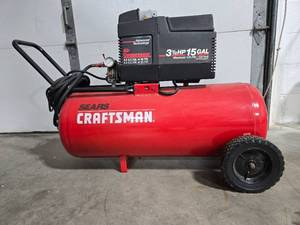 lot 2 image: Craftsman 3.5HP 15 Gallon Air Compressor