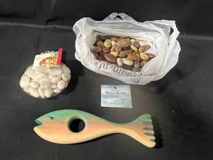 lot 71 image: Assorted Decorative River Rocks and Fish-Shaped Decorative Item