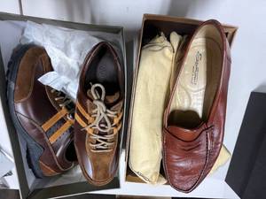 lot 91 image: Set of 2 Pairs of Mens Shoes - Cole Haan and Santoni