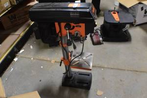 lot 62 image: WEN 4214T 5-Amp 12-Inch Variable Speed Cast Iron Benchtop Drill Press with Laser and Work Light