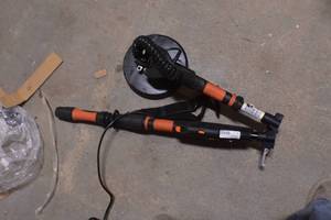 lot 68 image: WEN 6369 Variable Speed 5-Amp Drywall Sander