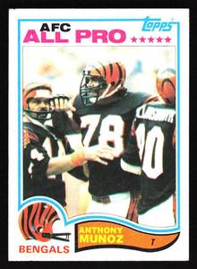 lot 162 image: 1982 Topps Anthony Munoz Rookie Card #51