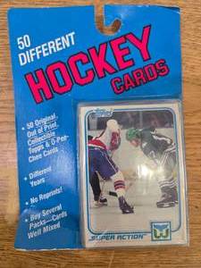 lot 295 image: 50 Different 1980s Hockey Cards Sealed RARE
