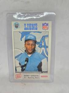 lot 254 image: 1989 Oscar Meyer Barry Sanders Rookie Card RARE