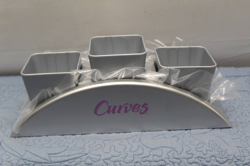 lot P-104 image: Curves Indoor Herb Garden Kit with Three Planters
