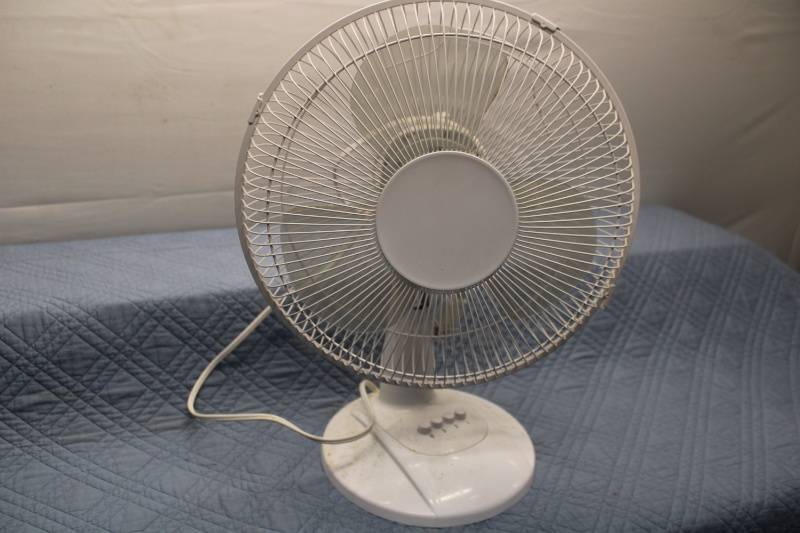 lot P-399 image: Used Table Fan with Adjustable Speeds and Tilt Head