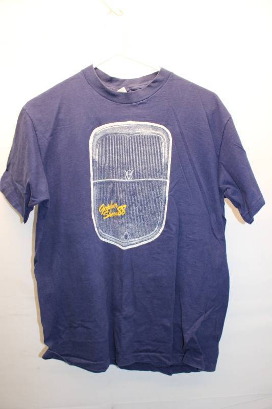 lot P-438 image: Lot of 2 Vintage GSTA Rod and Custom T-Shirts, 1988 Events