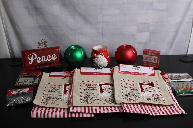 lot N-19 image: Mixed Holiday Decor Bundle with Gift Bags, Votive Candle Holders