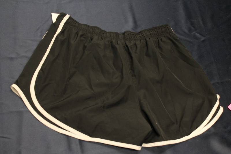 lot N-45 image: Nike Dri-FIT Black Athletic Shorts Size M