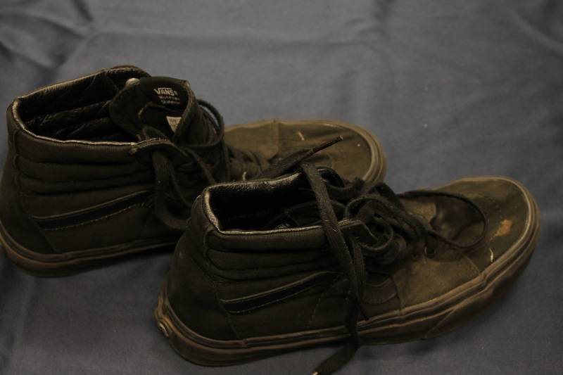 lot N-79 image: Mens Vans Off the Wall High-Top Sneakers - Size 7.5