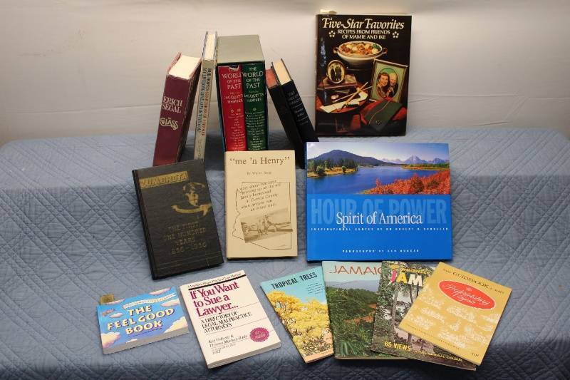 lot 336 image: Collection of Vintage Books Including Historical and Cookbooks