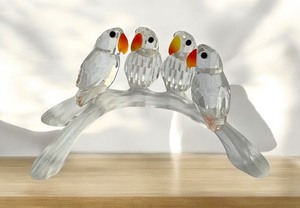 lot 303 image: Swarovski Crystal Figurine Baby Lovebirds (199123) - Retired
