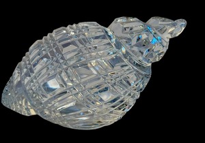 lot 124B image: Waterford Cut Crystal Conch Paperweight